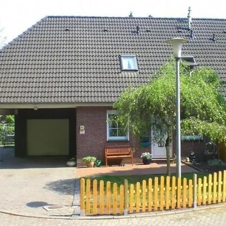 Appartamento Fuer 4 Personen Ca 72 M In Hage, Norddeutschland Niedersachsen *